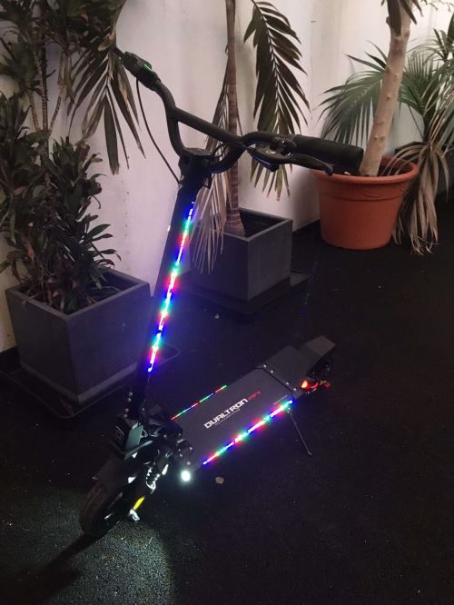 Trottinette électrique Minimotors Dualtron Mini 13A 1000 W Noir – Image 3